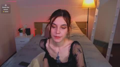 Snapshot of susiemorris chatting on December 2, 2025, 9:58 am Susie online show from December 2, 2025, 9:58 am