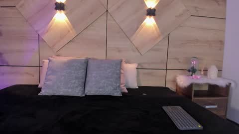 sussan online show from December 19, 2025, 7:32 pm