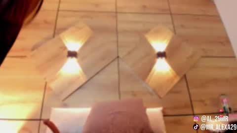 sussan online show from March 5, 2026, 9:11 pm