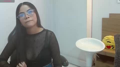 Susan online show from February 10, 2025, 5:41 pm