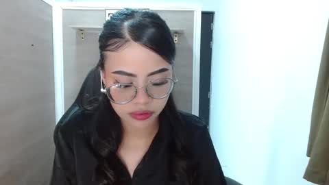 Susan online show from February 18, 2025, 5:42 pm