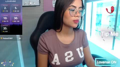 Susan online show from March 11, 2025, 2:51 pm