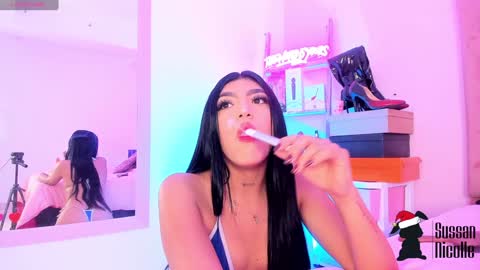 Snapshot of sussan_nicolle1 chatting on December 17, 2024, 12:54 pm Sussan Nicole online show from December 17, 2024, 12:54 pm