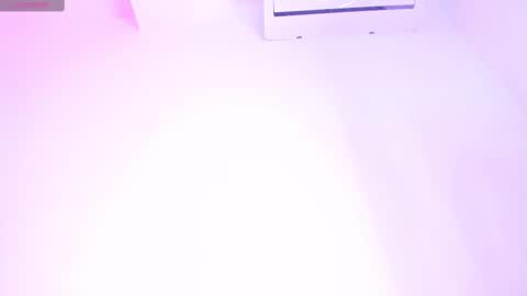 Snapshot of sussan_nicolle1 chatting on February 18, 2025, 12:17 pm Sussan Nicole online show from February 18, 2025, 12:17 pm