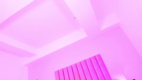 Snapshot of sussan_nicolle1 chatting on October 4, 2025, 12:14 pm Sussan Nicole online show from October 4, 2025, 12:14 pm