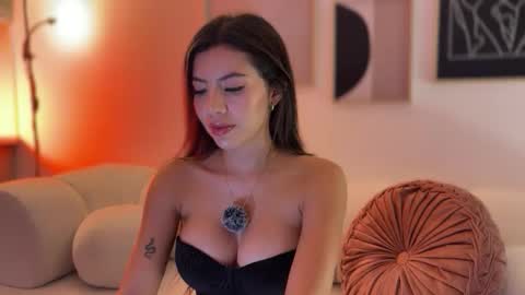 Snapshot of sussanf_ chatting on June 2, 2026, 11:29 pm Susy online show from June 2, 2026, 11:29 pm