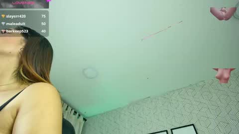   online show from January 4, 2025, 4:00 pm