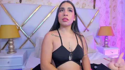 Snapshot of sussyfoxx_ chatting on June 1, 2026, 6:53 pm sussyfoxx_ online show from June 1, 2026, 6:53 pm