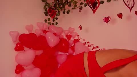 Sussy online show from February 13, 2025, 9:06 pm