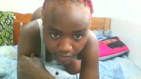 Snapshot of susy_girly chatting on May 20, 2026, 7:25 am Sussy online show from May 20, 2026, 7:25 am