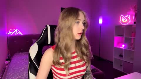 Jessica online show from March 8, 2026, 8:23 pm