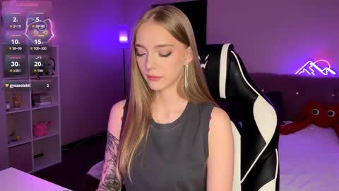 Jessica online show from April 19, 2026, 1:10 pm