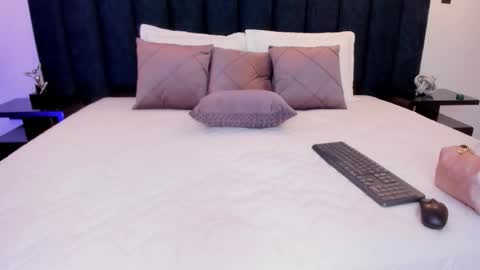 susyy online show from February 14, 2026, 3:47 am