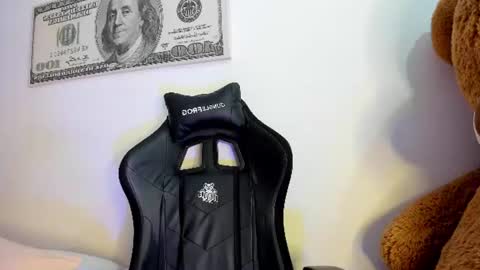 suzan__cooper2 online show from July 3, 2026, 2:40 am