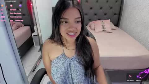 S U Z E T  online show from September 24, 2025, 7:28 pm