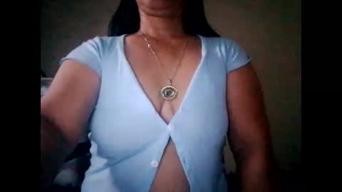 suzzie_hot online show from January 26, 2025, 8:36 am