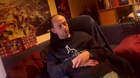 svenerd______ online show from February 16, 2026, 10:28 pm