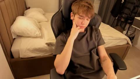 Nate 3 online show from February 25, 2025, 7:58 pm