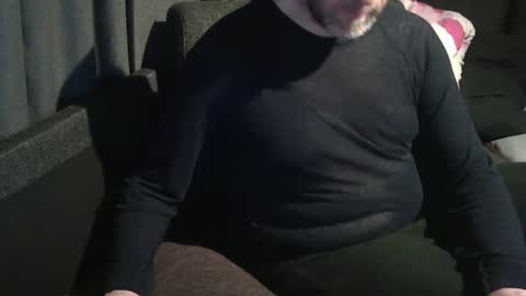 ArnSwart online show from December 17, 2025, 6:47 pm