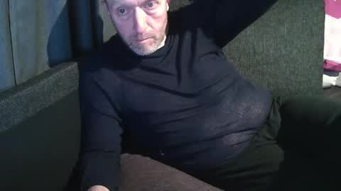Snapshot of swartarn chatting on April 23, 2026, 8:00 pm ArnSwart online show from April 23, 2026, 8:00 pm