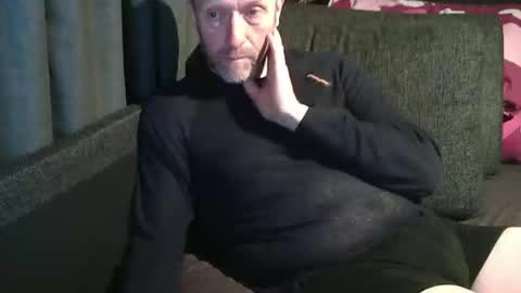 Snapshot of swartarn chatting on May 3, 2026, 6:58 pm ArnSwart online show from May 3, 2026, 6:58 pm