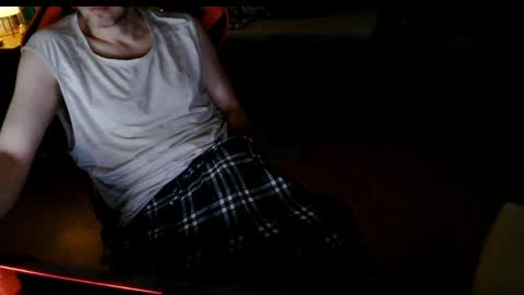 swe9090 online show from January 29, 2025, 3:33 am