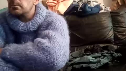 sweaterboy666 online show from November 20, 2025, 10:26 am