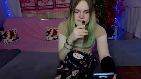 Haeyang  Torry online show from April 7, 2026, 6:58 am