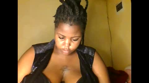 sweet52537 online show from February 21, 2025, 12:06 pm