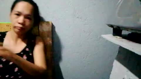 sweet818957 online show from December 15, 2024, 4:04 pm