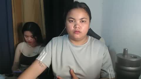Snapshot of sweet_69ally chatting on April 21, 2026, 5:06 pm ally online show from April 21, 2026, 5:06 pm