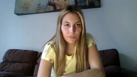 Snapshot of sweet__alana chatting on January 29, 2025, 9:39 pm Sweet  alana online show from January 29, 2025, 9:39 pm
