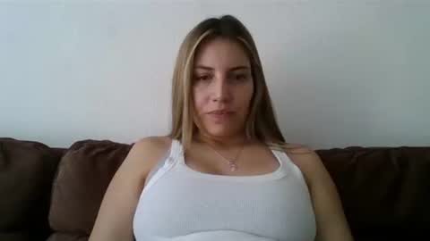 Snapshot of sweet__alana chatting on February 24, 2025, 4:47 pm Sweet  alana online show from February 24, 2025, 4:47 pm