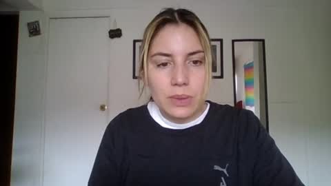 Snapshot of sweet__alana chatting on October 23, 2025, 8:29 pm Sweet  alana online show from October 23, 2025, 8:29 pm