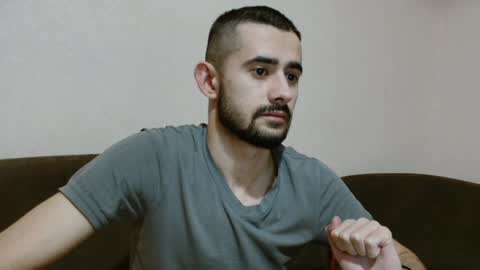 BredEmiliya online show from December 7, 2024, 5:09 pm