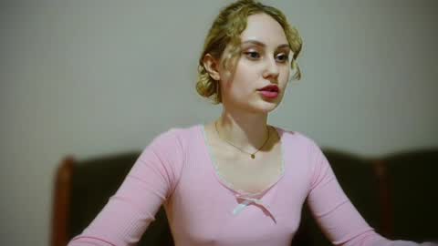 BredEmiliya online show from December 25, 2024, 10:05 pm