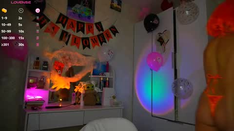 kitty online show from November 1, 2025, 6:21 pm