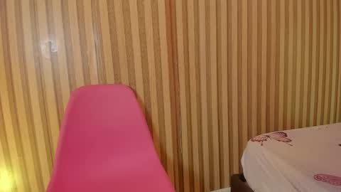 sweet__luna__ online show from April 10, 2026, 11:04 am