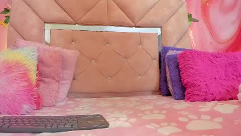 Snapshot of sweet__luna__ chatting on July 15, 2026, 10:53 am sweet__luna__ online show from July 15, 2026, 10:53 am