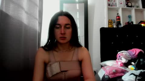 sweet__suck69bitch online show from March 11, 2026, 9:54 pm