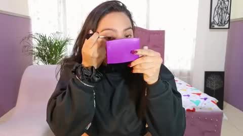 sweet_ahinara online show from September 28, 2025, 7:30 pm