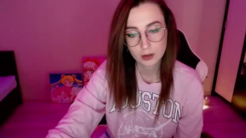 Alice online show from February 18, 2025, 6:15 pm