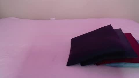 Alice online show from November 21, 2025, 5:00 pm