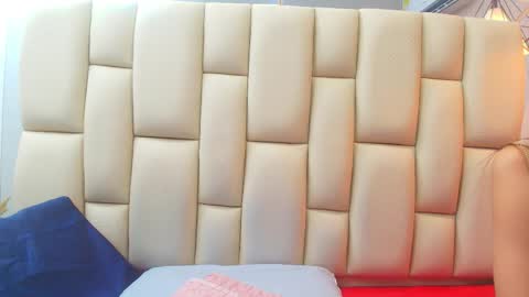 Amye  online show from March 1, 2026, 7:16 pm