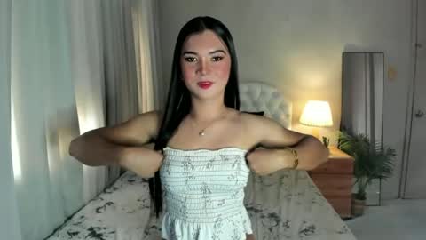 Snapshot of sweet_angel985251 chatting on June 14, 2026, 11:51 pm SweetAangel online show from June 14, 2026, 11:51 pm