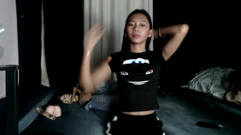 Angela Gold online show from July 28, 2026, 8:45 pm