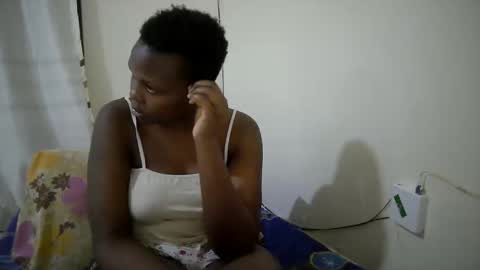 sweet_bella12 online show from November 16, 2025, 8:36 pm