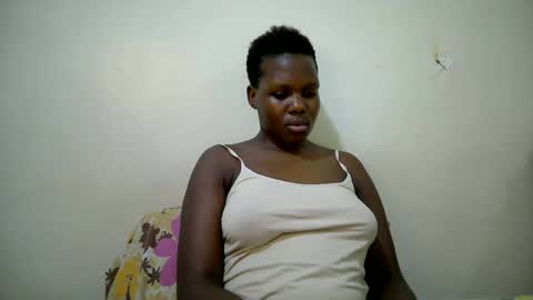 sweet_bella12 online show from November 25, 2025, 7:58 pm