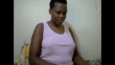 sweet_bella12 online show from November 26, 2025, 9:27 pm