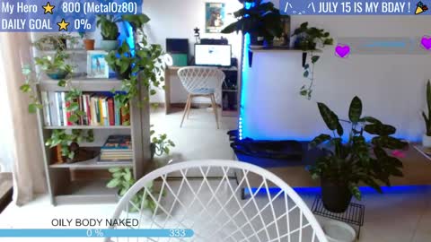 Tutti  online show from June 5, 2026, 10:15 pm